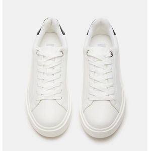 Steve Madden Catcher Sneaker White/Black Size 8